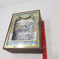 Vintage 1970s Reuge Swiss Music Box Menuet Mozart Dancing Harlequin Musical 7in