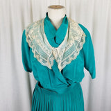 Vintage Carole M Studio Wrap Blouson Lace Collar Pleated Twirl Skirt Dress Womens size 12 Day Dress