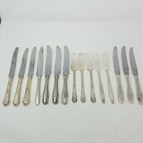 15 Pieces Community Plate Tudor W.M. Rogers & Son AA IS Stainless Silverware
