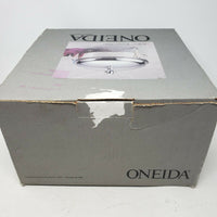 Oneida 2qt Silver Plate Juilliard Covered Round Baker With Ovenware Glass Liner