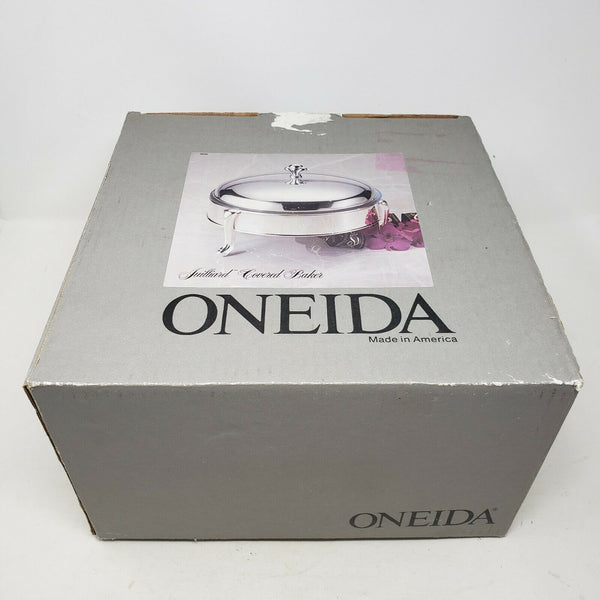 Oneida 2qt Silver Plate Juilliard Covered Round Baker With Ovenware Glass Liner